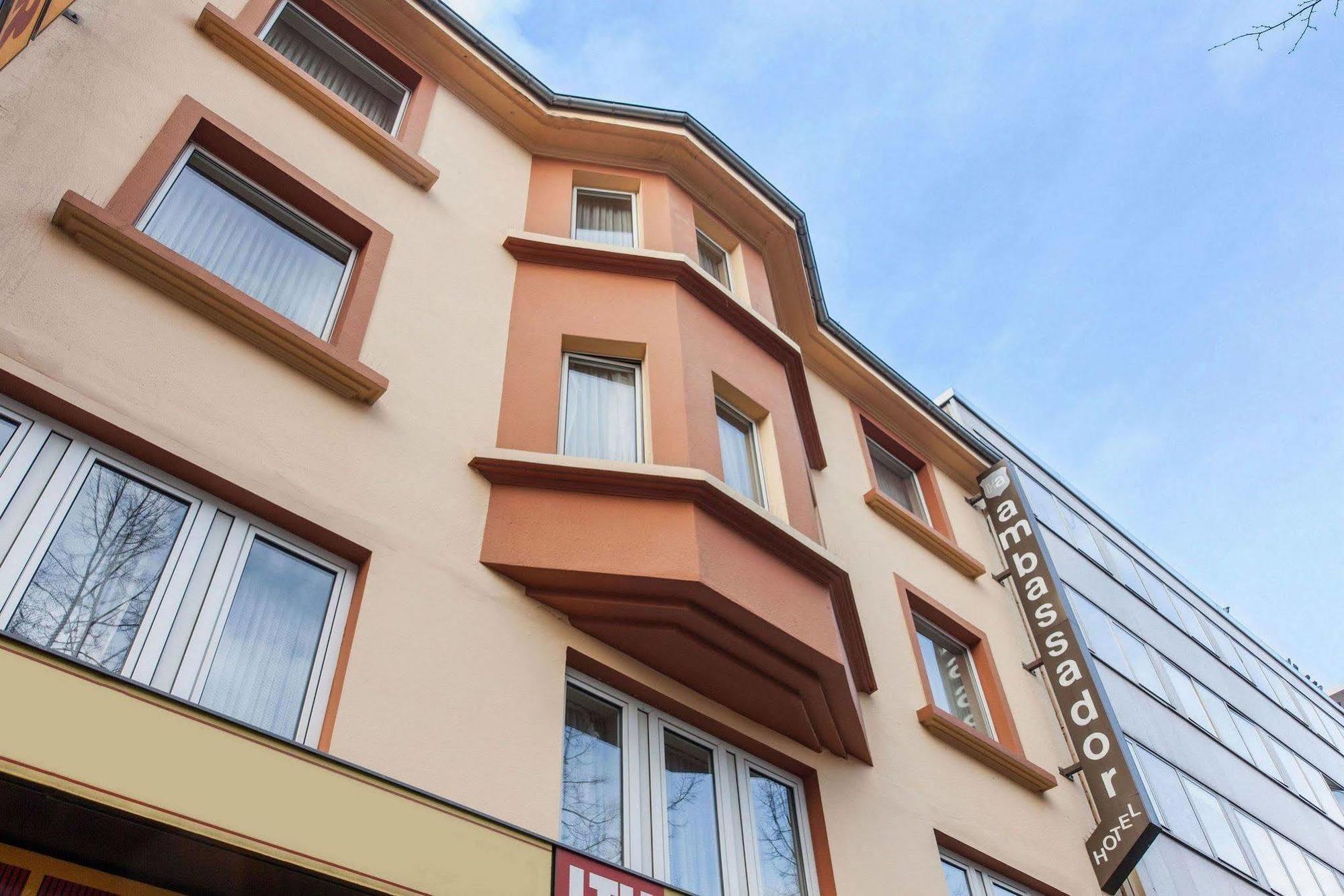 Hotel Ambassador Essen Exterior foto